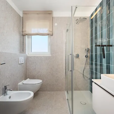 B&m Adria Vista Novigrad 公寓 *