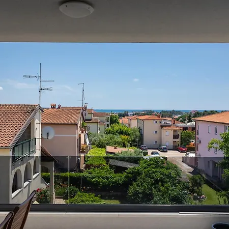 B & M Apartment Novigrad Istria